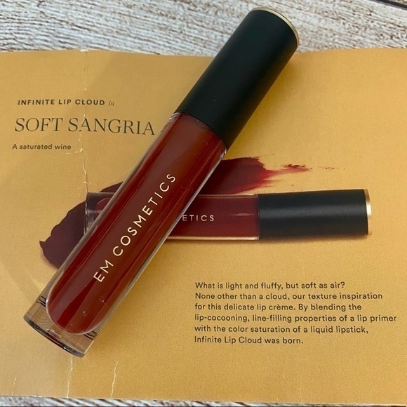EM Cosmetics Infinite Lip Cloud in Soft Sangria Lipstick - Picture 1 of 6